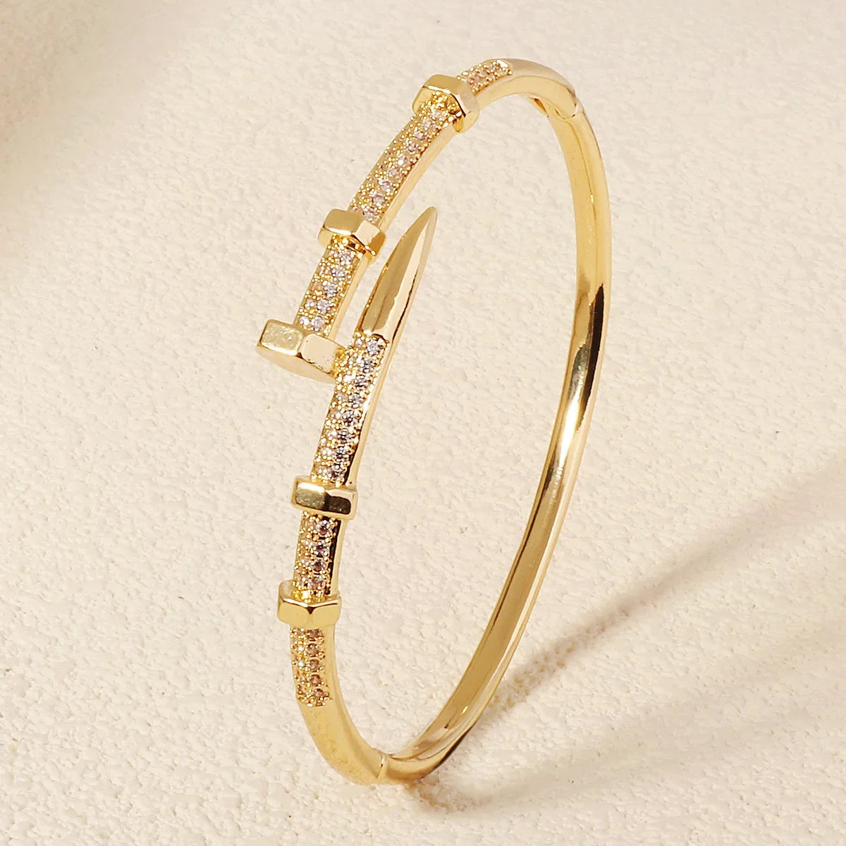 Zircon Nail Bracelet